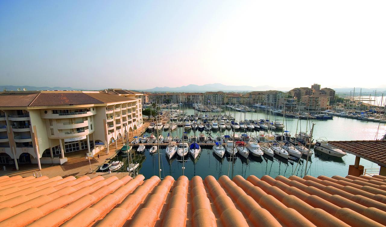 Bed & Breakfast Atrium Augusta Fréjus